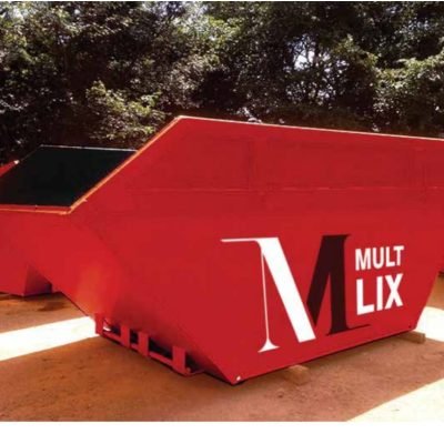 Caçamba de entulho vermelha com o logotipo oficial da empresa Mult Lix em Avaré.